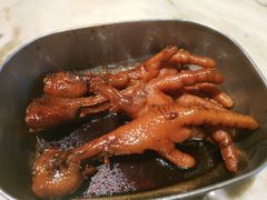 弄堂里的卤鸡爪-弄堂里(西溪龙湖天街店)