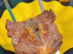-烤肉小伙烤肉店