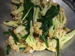 -卢大鲜鱼头捞饭(美利广场店)