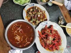 -辣盆盆麻辣小龙虾(哈尔滨总店)