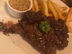 -羽深肉铺 Steak & Wine