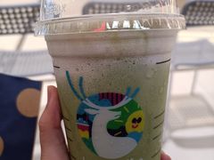 抹茶瑞纳冰-瑞幸咖啡(东方广场中庭店)