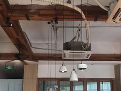 -蜜桃餐厅·伴山(湖滨商业街店)