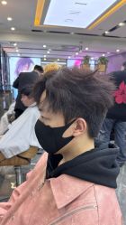 -藤野造型烫染·漂发