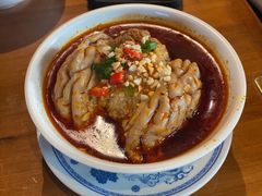 -炉小二铜锅牛蛙•川湘菜(三里屯店)
