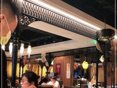 大堂-耶里夏丽·丝路新疆菜·清真食品(徐汇南丹东路臻选店)