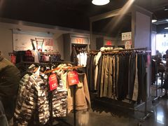 -Hollister(天环广场店)