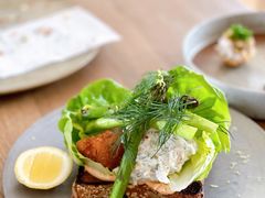 炸比目鱼柳三明治-BOR Eatery(安福路店)