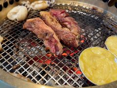 -铭牛烧肉·和牛海鲜自助(高新月牙湖店)