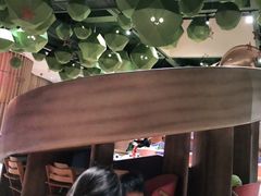 -水桶王国主题餐厅·聚会·生日派对·亲子活动·家庭套餐(亚龙湾希尔顿店)