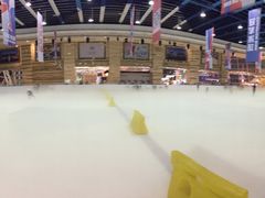 -冠军冰场(环球中心店)