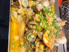 -鸣记脆皮烤鱼·海鲜烤鱼(亿合城店)