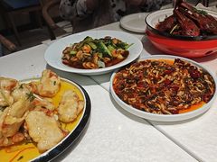 -辣小妮de川菜馆(红旗Mall店)