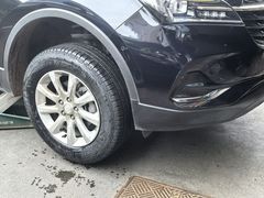 -倍耐力轮胎专卖店(碧云路店)