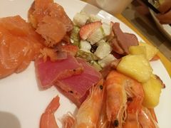 -上海西藏大厦万怡自助餐厅(徐汇店)