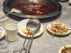 -忘情水鱼头·鲜鱼火锅(滨江中路店)
