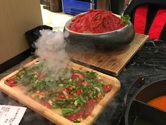 -热火朝天鲜切牛肉火锅(南强街巷店)