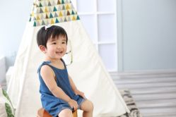-苹果树儿童摄影工作室
