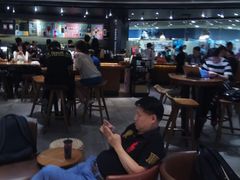 大堂-星巴克臻选(广州太古汇店)