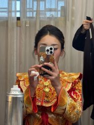 点击看大图 -艾拉·女王婚纱礼服馆