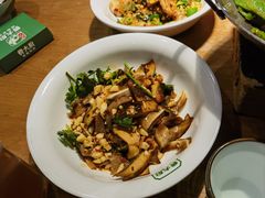 -费大厨辣椒炒肉(万家丽一店)