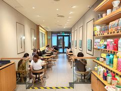 -星巴克(广州淘金路店)