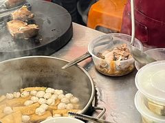 -松树干拌面店