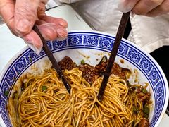 -沪西老弄堂面馆(定西路店)