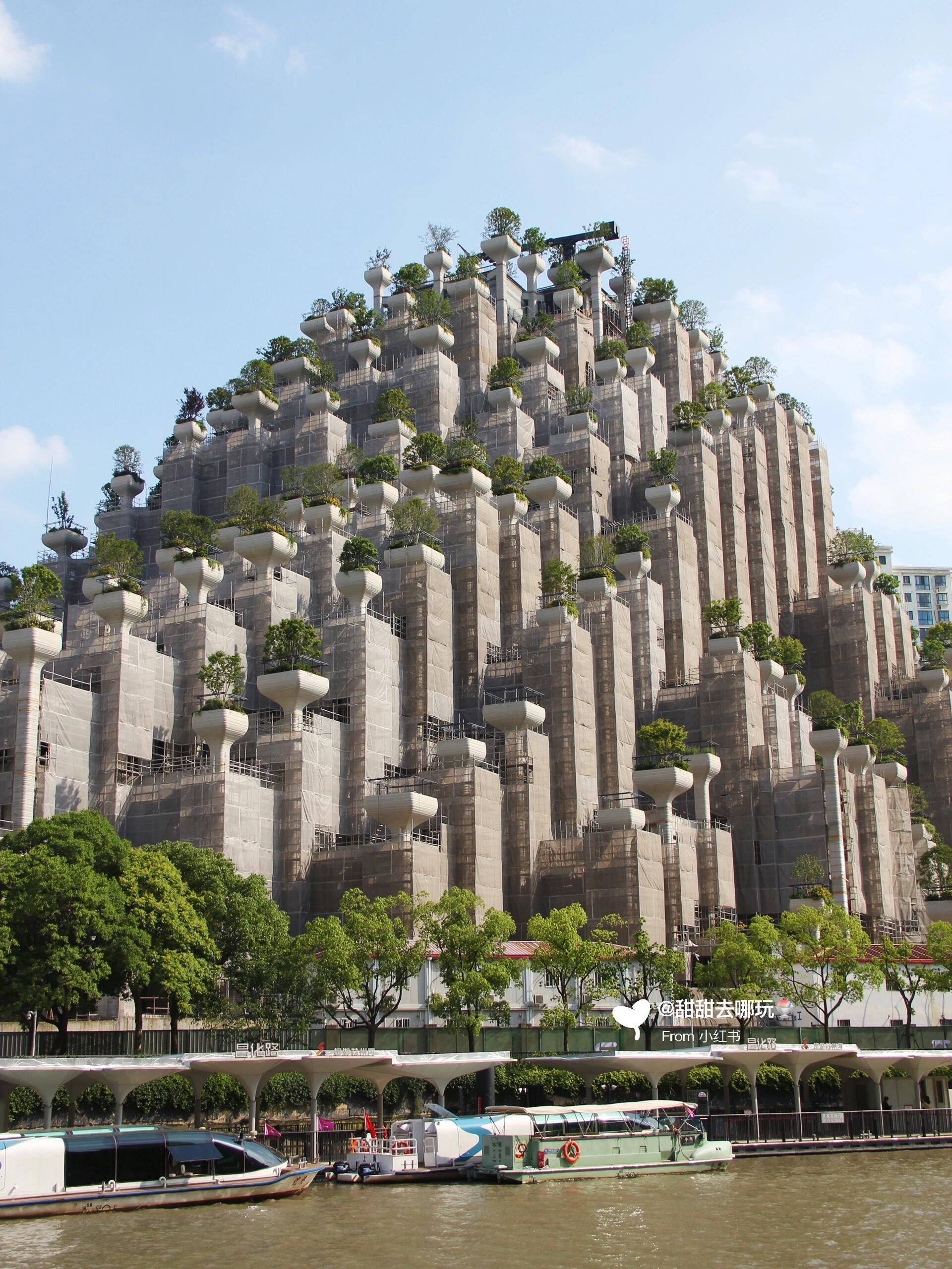 打卡魔都蕞奇葩建筑!外观还是蛮震撼的～