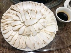 -菌海森林·非遗野生菌火锅(西山区滇池路摩根道店)