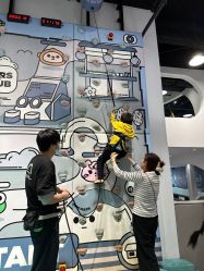 -MINI MARS KIDS CLUB亲子家庭中心(长宁天山店)
