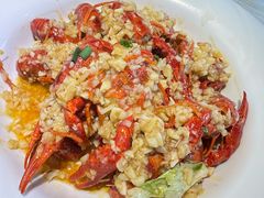 -肥肥虾庄·金牌油焖大虾(沙湖店)