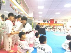 -健成运动中心·体适能跆拳道少儿格斗体考跳绳