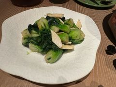 -耶里夏丽·丝路国际·新疆餐厅(浦东区东方路店)