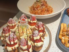 草莓忌廉华夫饼-BE BRIGHT KITCHEN(正佳广场店)