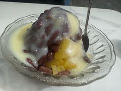 菠萝红豆刨冰-中雪冰冰凉(沙湾国际店)