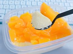 芒果慕斯蛋糕-八喜冰淇淋蛋糕(富国店)