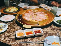 腌萝卜片-猪啊牛呀羊啊铜盘烤肉(正大广场店)