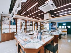 -明月眼镜(三坝店)
