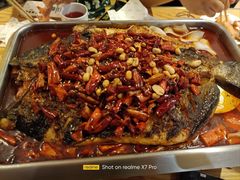 -鸣记脆皮烤鱼(铁西店)