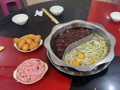 -储奇门鳝鱼火锅(总店)