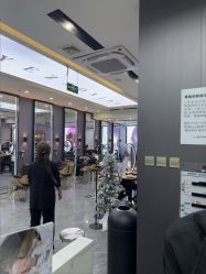 -藤野造型烫染·漂发