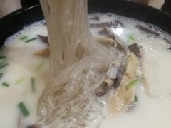 -津津老鸭粉丝馆(正东路店)