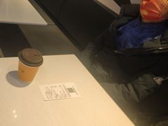 -麦当劳(汉口火车站候车室店)