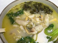 -明呈黄鱼面馆(斜土路店)