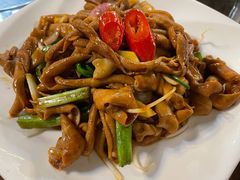 -酱皇乳鸽(富威大厦B座店)