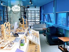 -Trend1881视光·蔡司视觉(领展广场店)