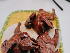 -五谷芳乳鸽王(海景店)