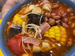 番茄肥牛热捞擀面皮-嗨皮儿·现蒸面皮(抄纸巷店)