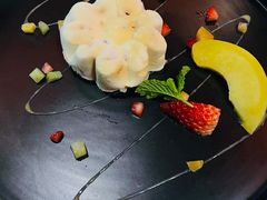 杏仁冻糕-YUE·6·西式融合餐厅(外滩六号店)